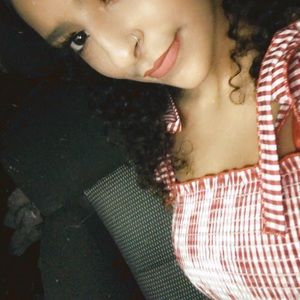 Meet your Posher, Jasmin